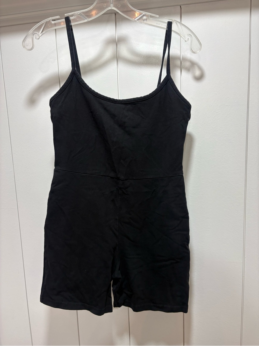 MADEWELL black knit yoga jumper shelf bra size medium